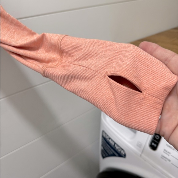 Woman’s Nike Dri-fit, UV protection 1/4 zip running top. Nike Swift Element, EUC - Picture 4 of 7